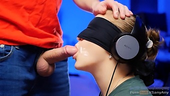 Verifierade Amatörtonåringar Utforskar Smaken I 60fps High Definition-Video